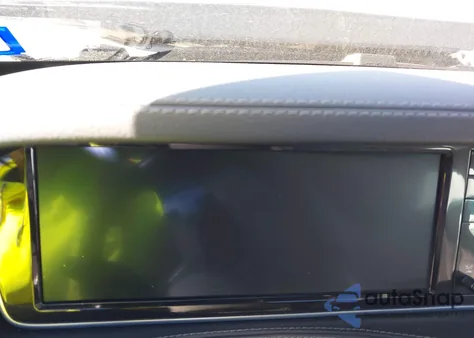 2017 Mercedes-Benz S 550 from USA, damaged, VIN WDDUG8CBXHA314937